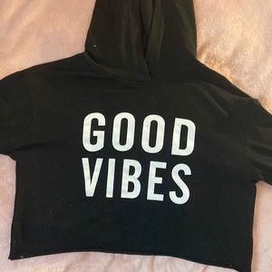 Medium cropped “good vibes” shirt from Shein